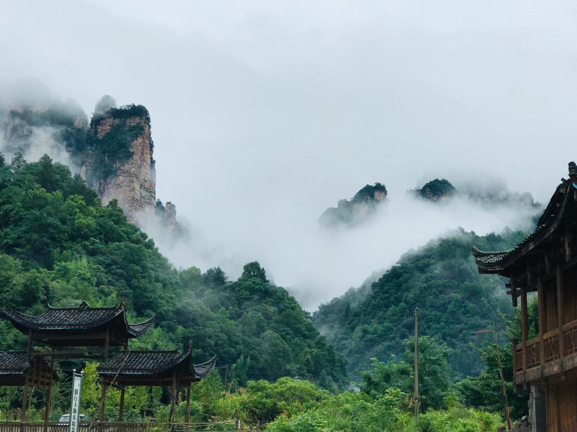 Tongfu Inn Чжанцзяцзе Экстерьер фото